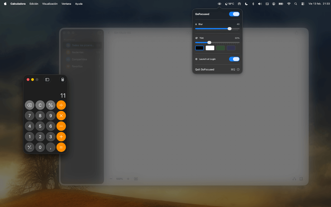 FocusXD in action — dimming background windows while focusing on Calculator